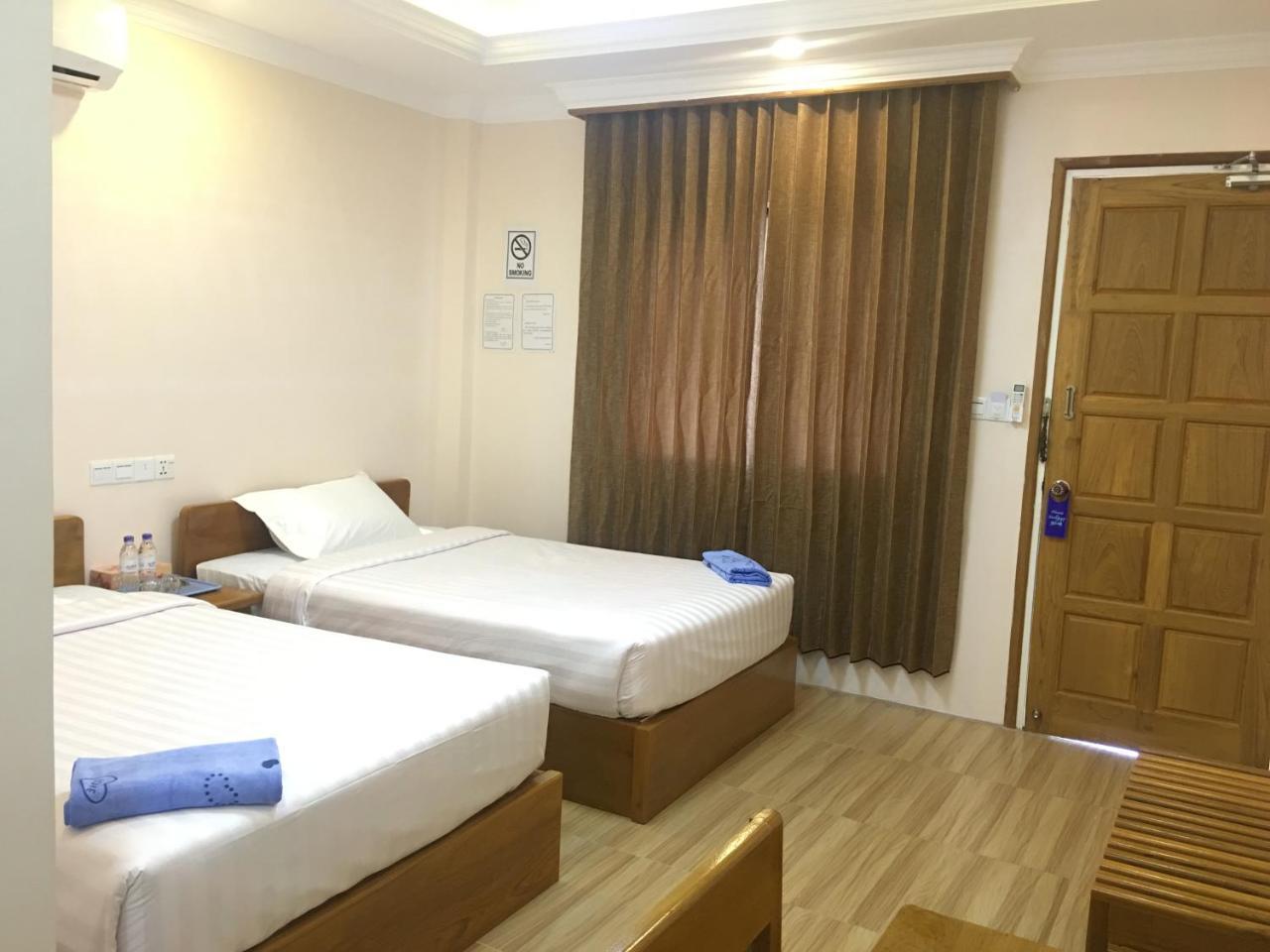 Five One Star Hotel Nyaungshwe Township Exterior photo