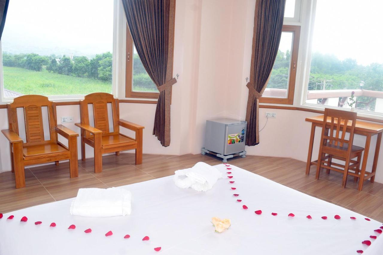 Five One Star Hotel Nyaungshwe Township Exterior photo